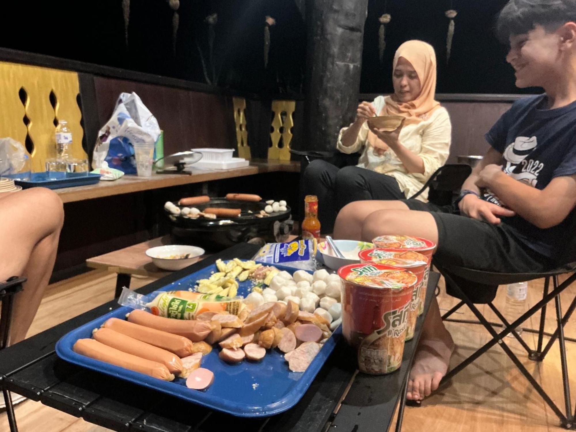โฮมสเตย์บ้านนายสิงโตเขาคูหา Ban Khu Ha Nai 외부 사진