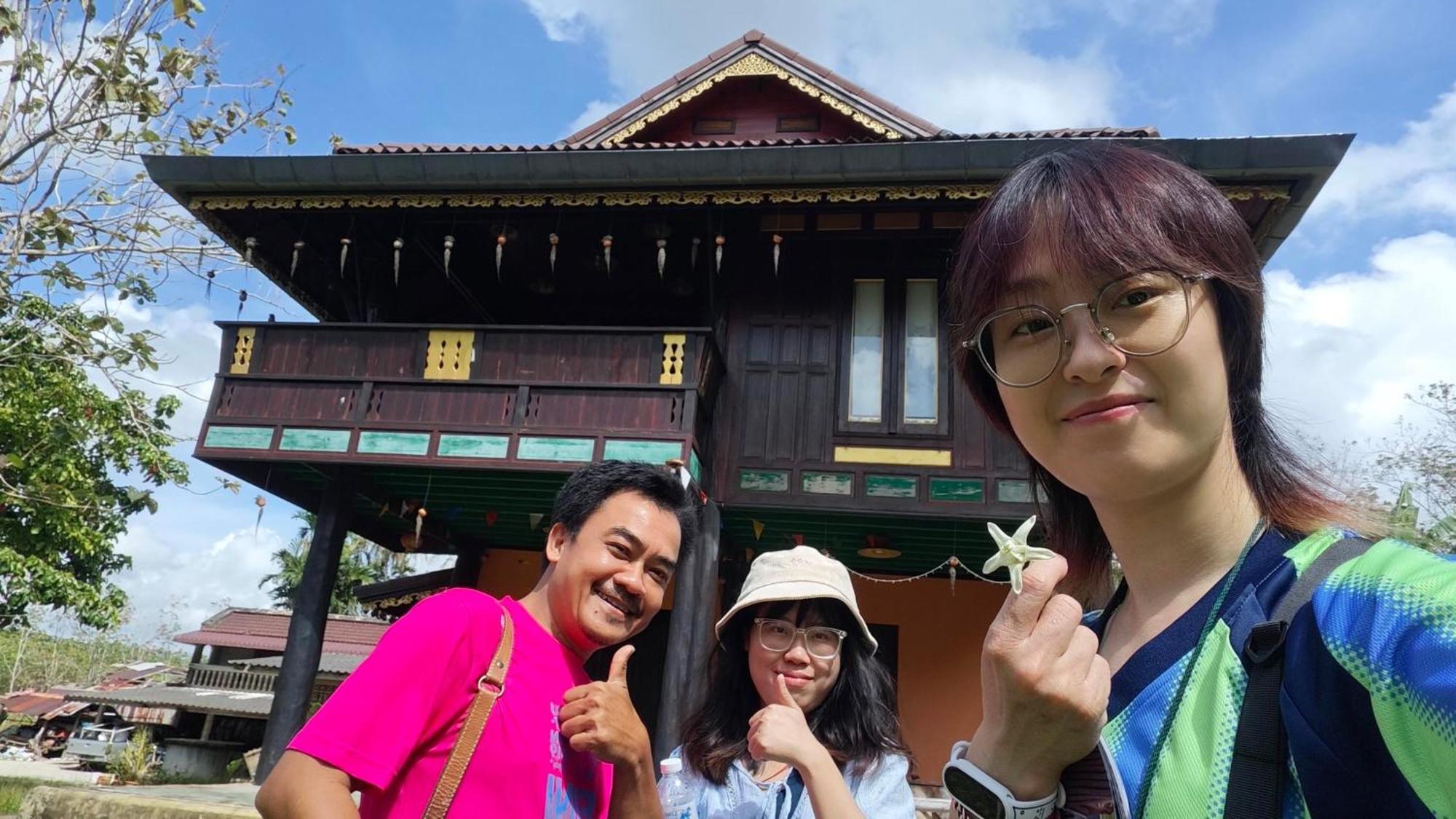 โฮมสเตย์บ้านนายสิงโตเขาคูหา Ban Khu Ha Nai 외부 사진